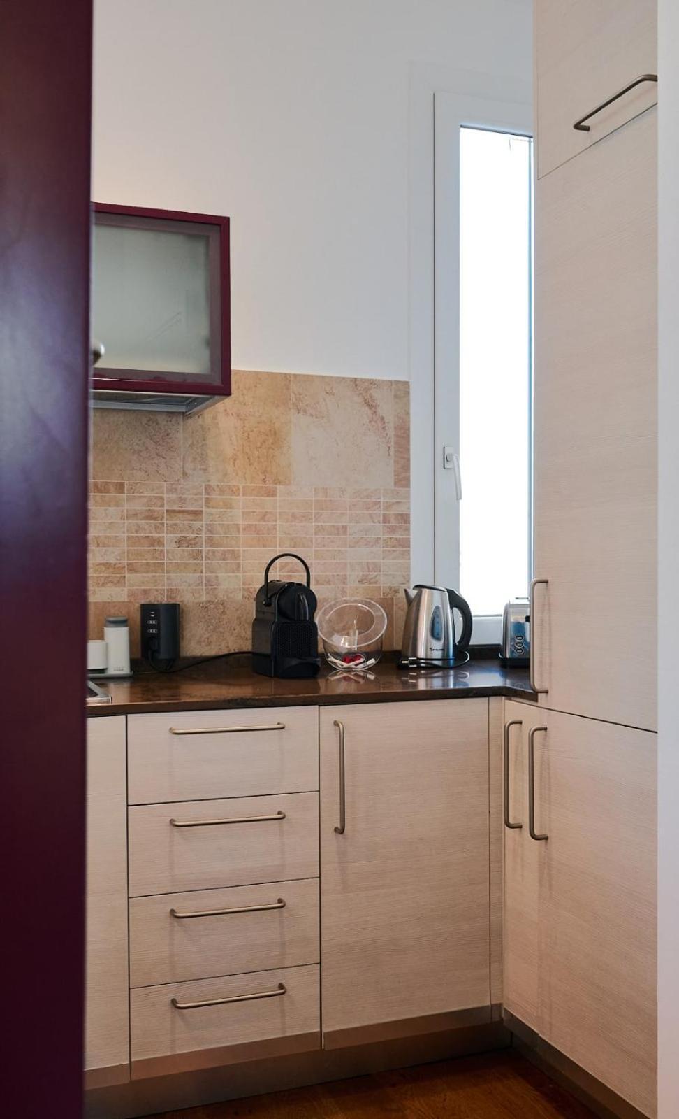 5-Days Suite In Milan Bagian luar foto
